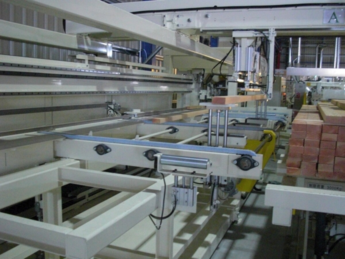 プレカット工場