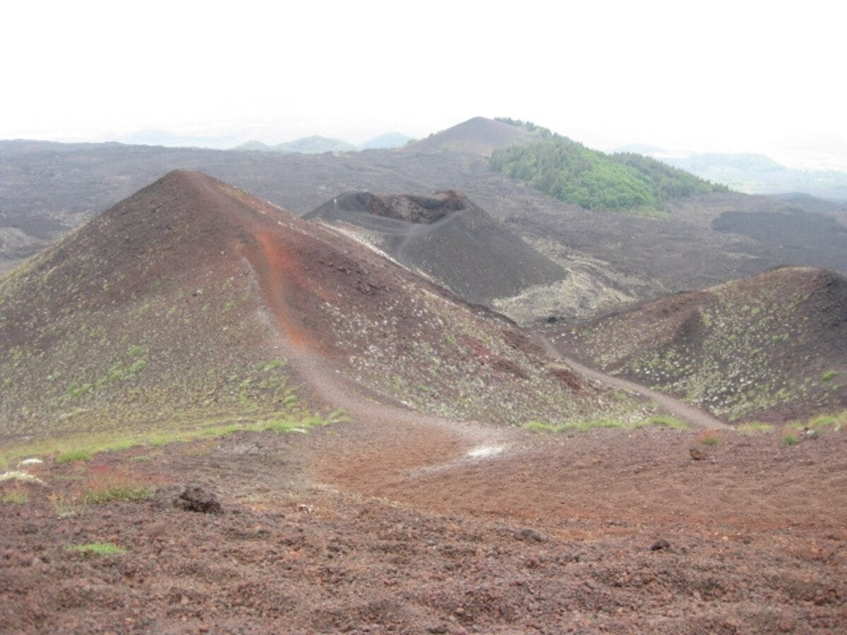 ヨーロッパ最大の活火山「エトナ火山」