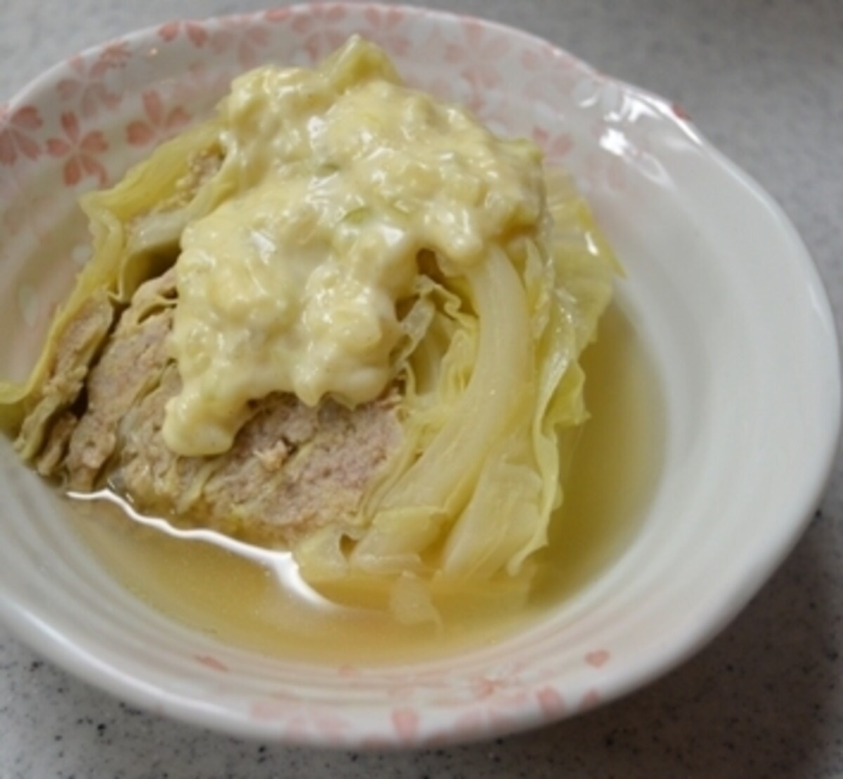 キャベツまるごと ロールキャベツ