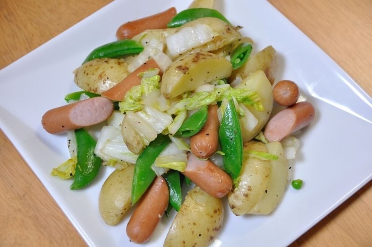 新じゃがのペッパー炒め