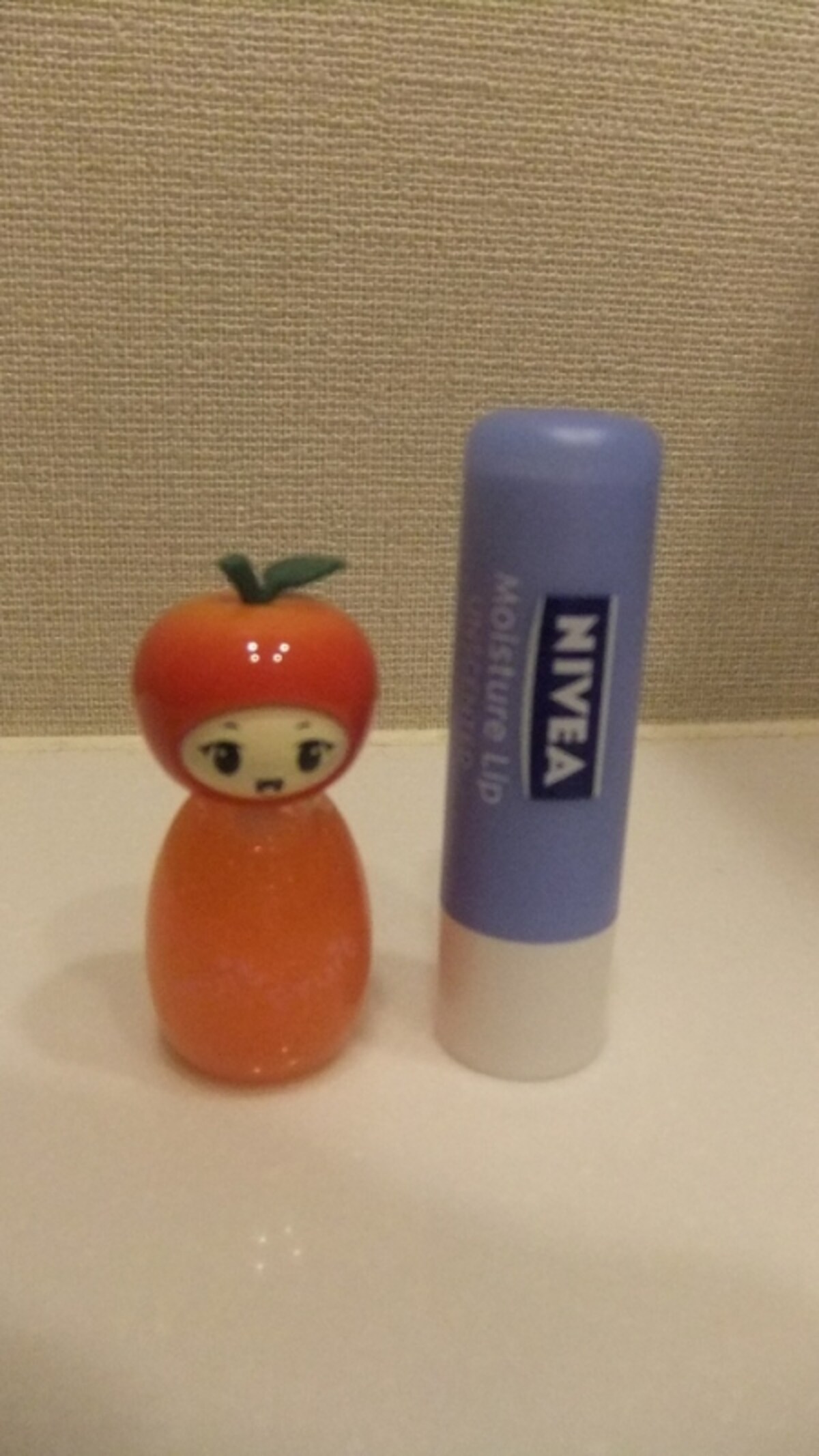 りんご姫とNIVEAのリップケア