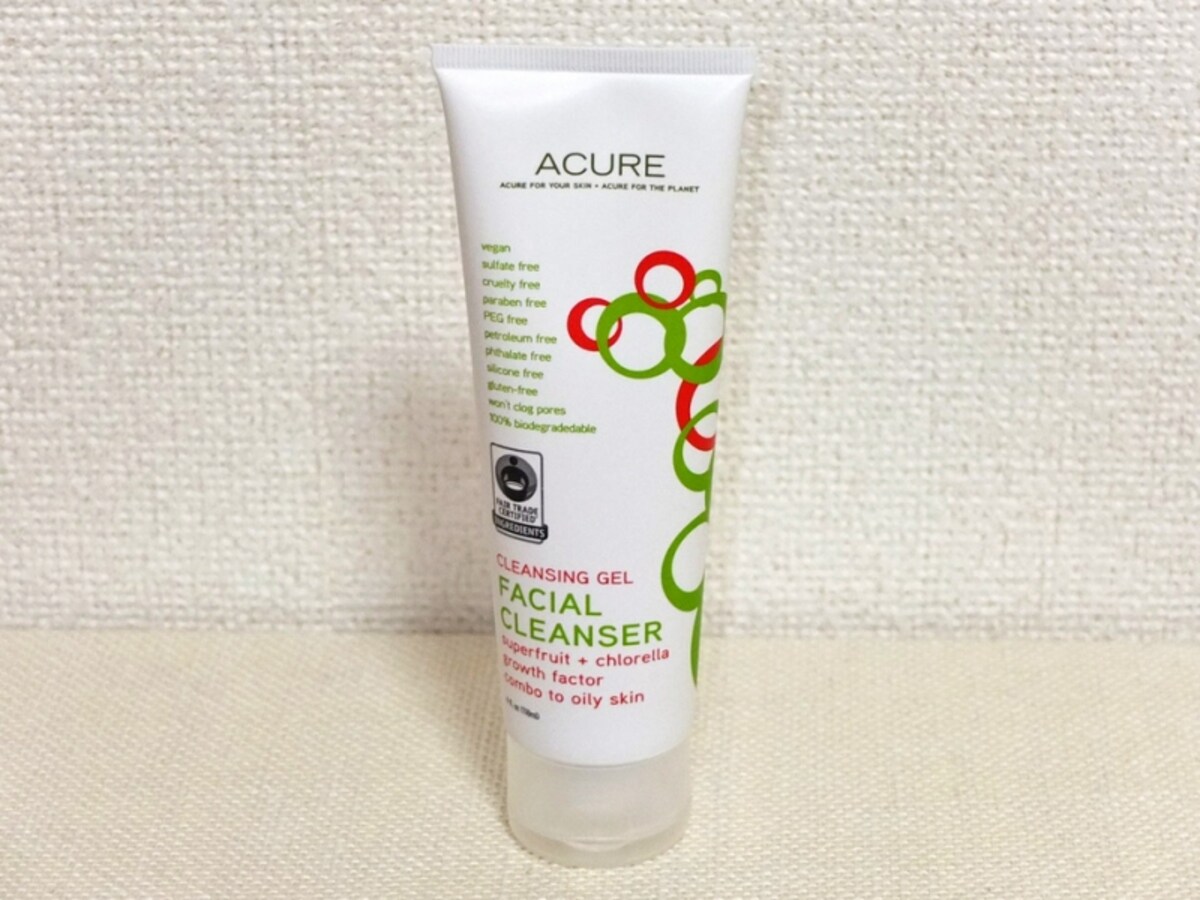 Acure Organicsのジェルタイプクレンザー