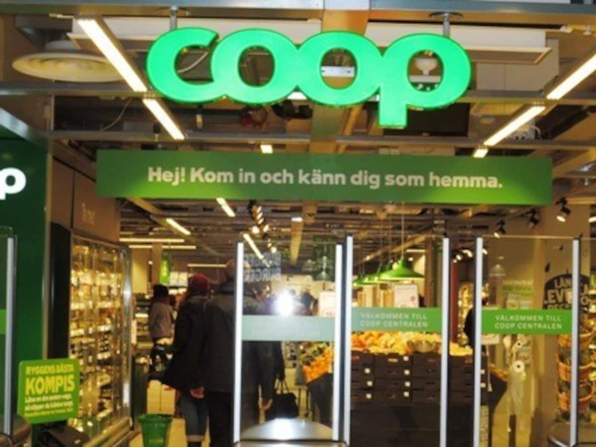 ストックホルム中央駅の地下にあるスーパーマーケットCoop（コープ）です。