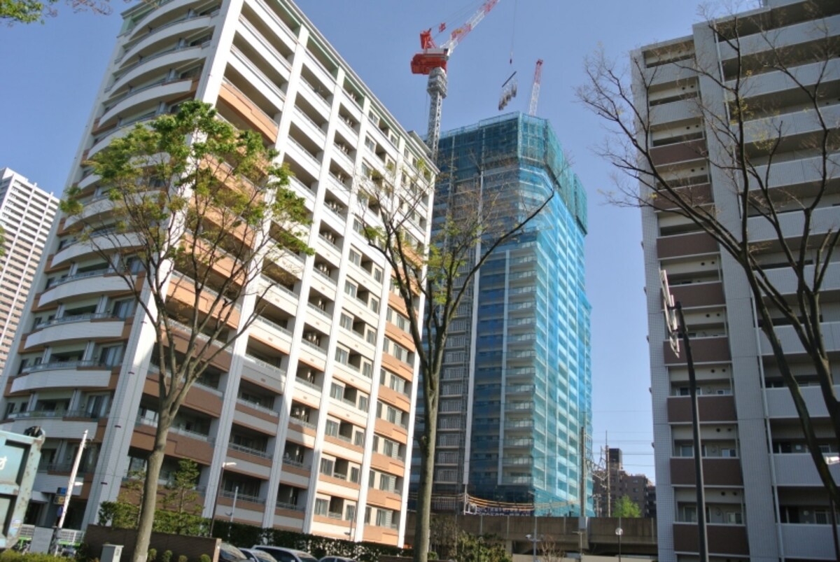 「プラウドタワー武蔵小杉」の工事中現地