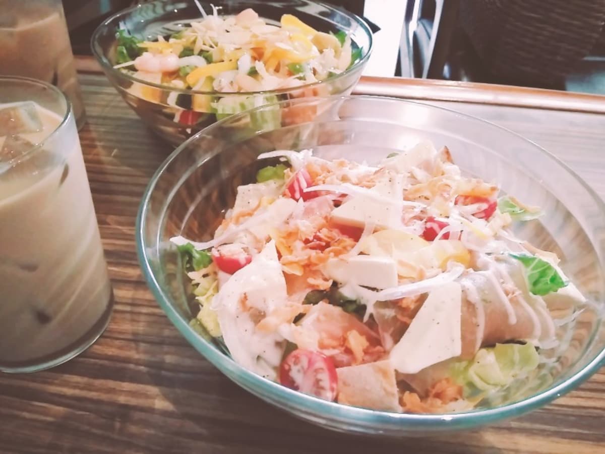 青森駅周辺観光のおすすめカフェ「Café Light Kick」