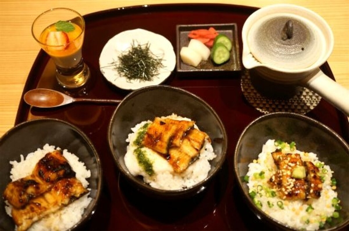 『鰻菜詩小丼』です