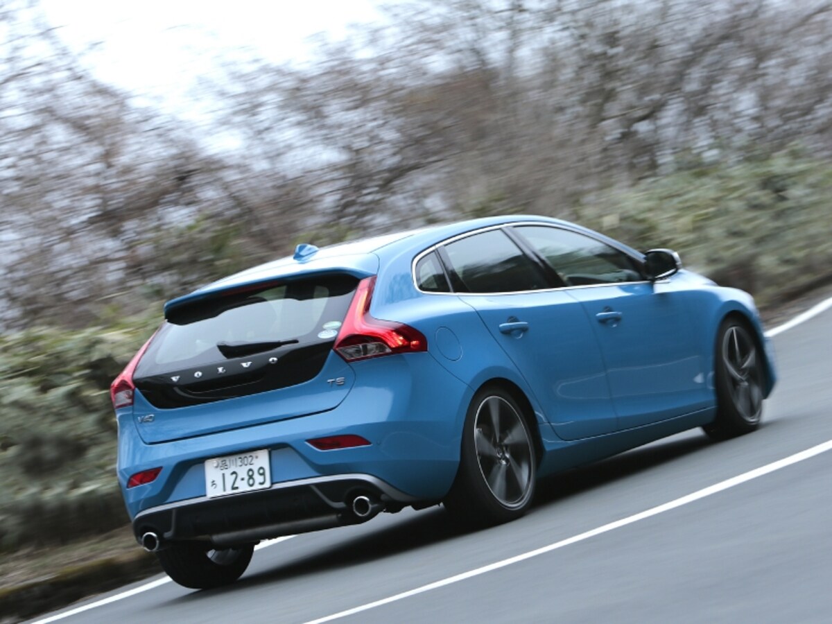 ボルボV40 T5 R-DESIGN