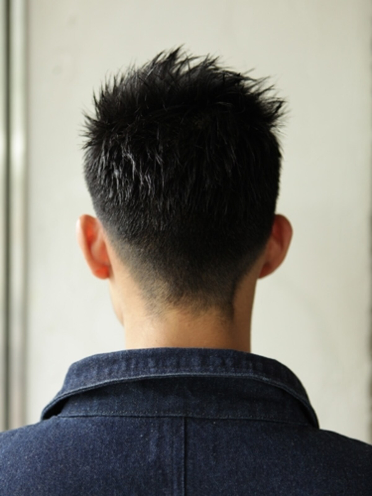 大人の刈り上げショート