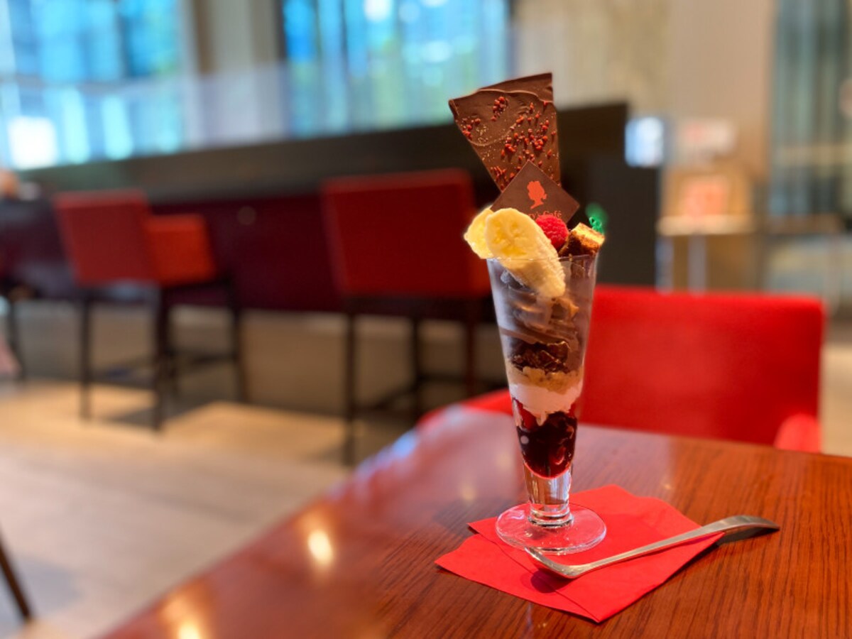 メリーチョコレート「チョコレートパフェ」1600円（税込）