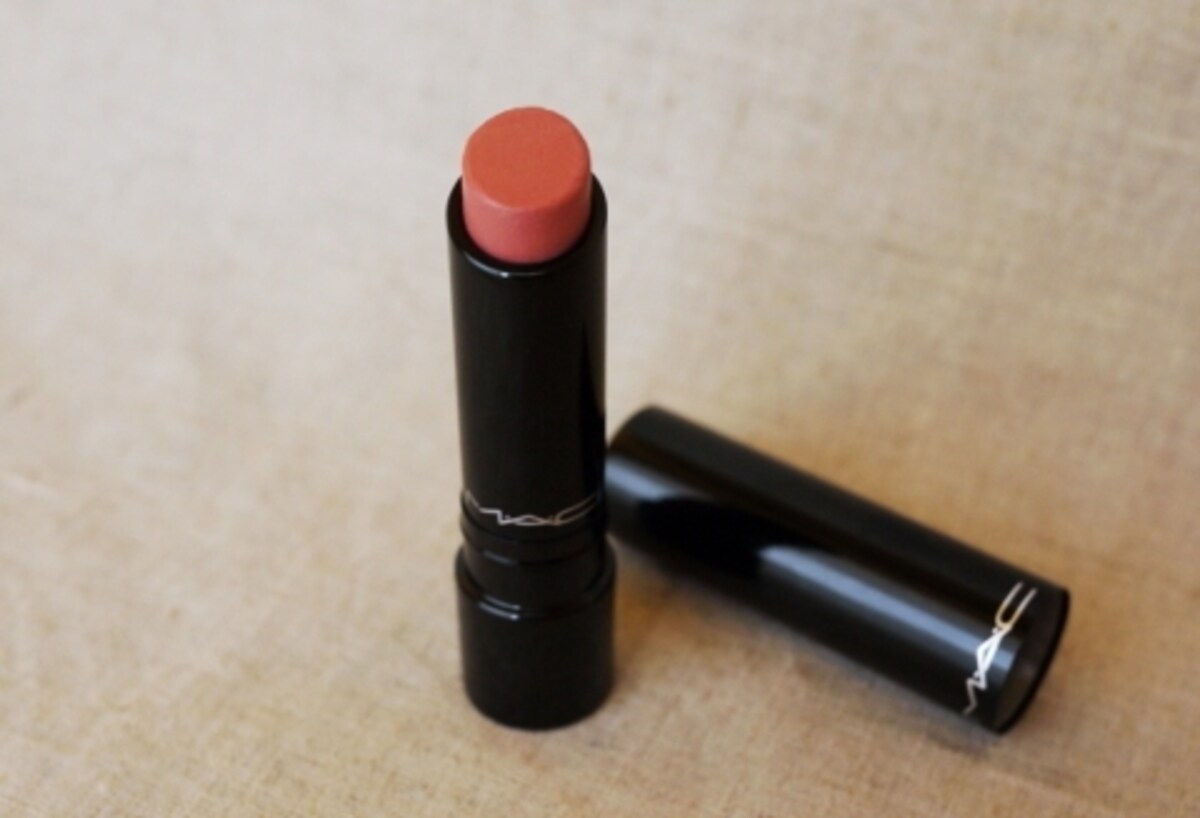 M・A・C「SHEEN SUPREME LIPSTICK」