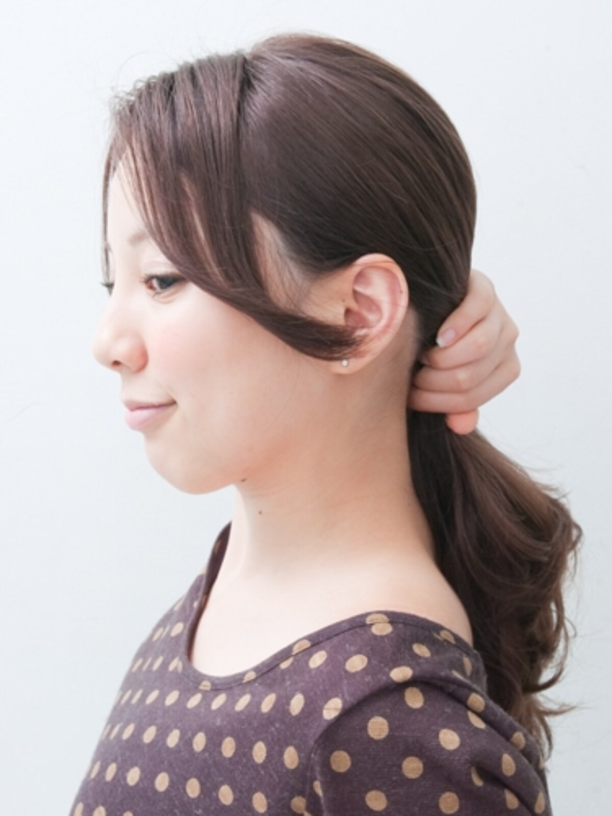 前髪のみ残す事でキュートな印象に