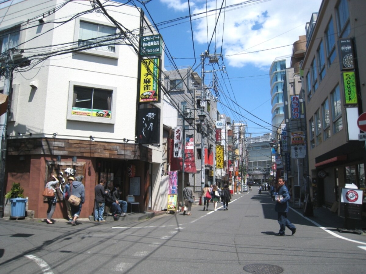 ラーメン店の行列