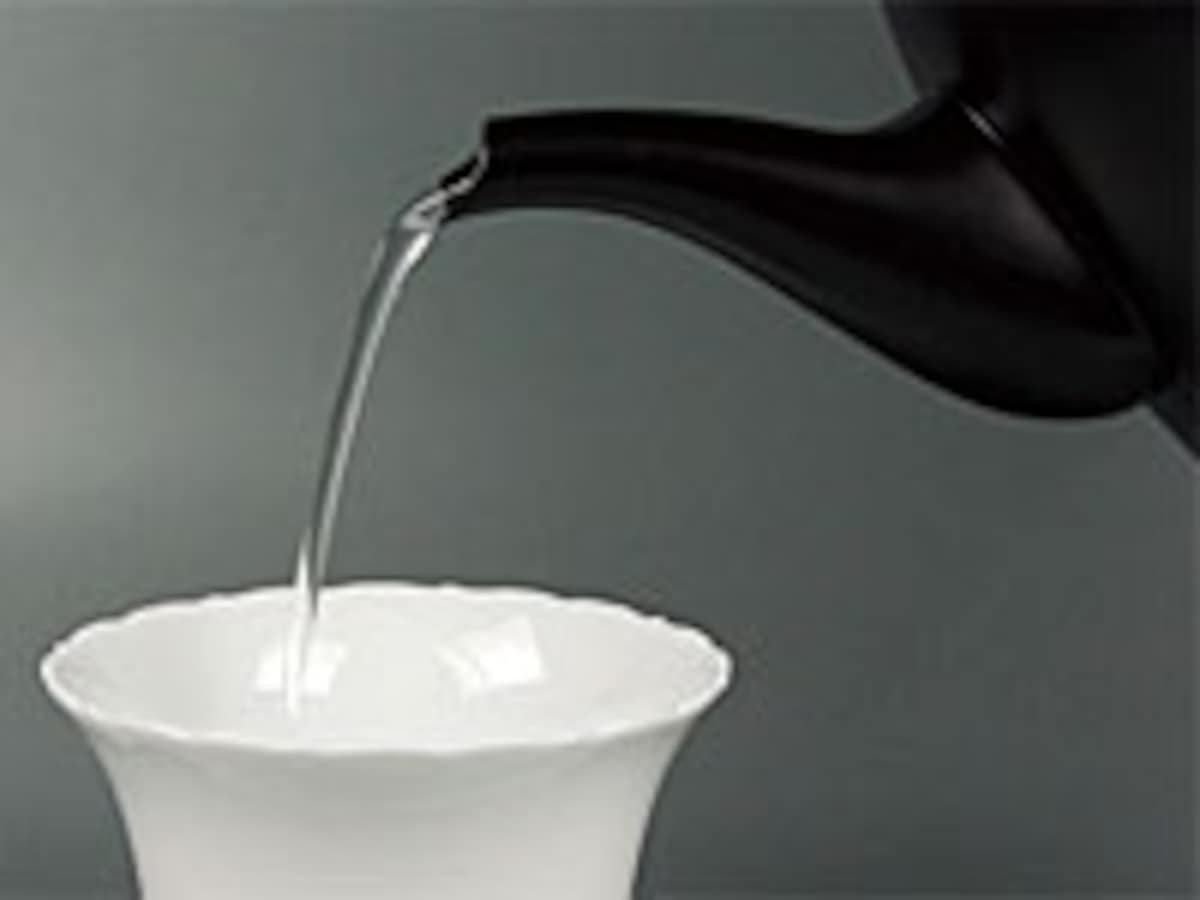 狙ったところにお湯を注げる細めの注ぎ口