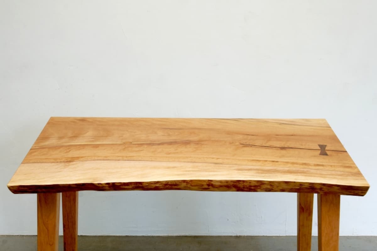 http://www.soliwood.com/mukutable/