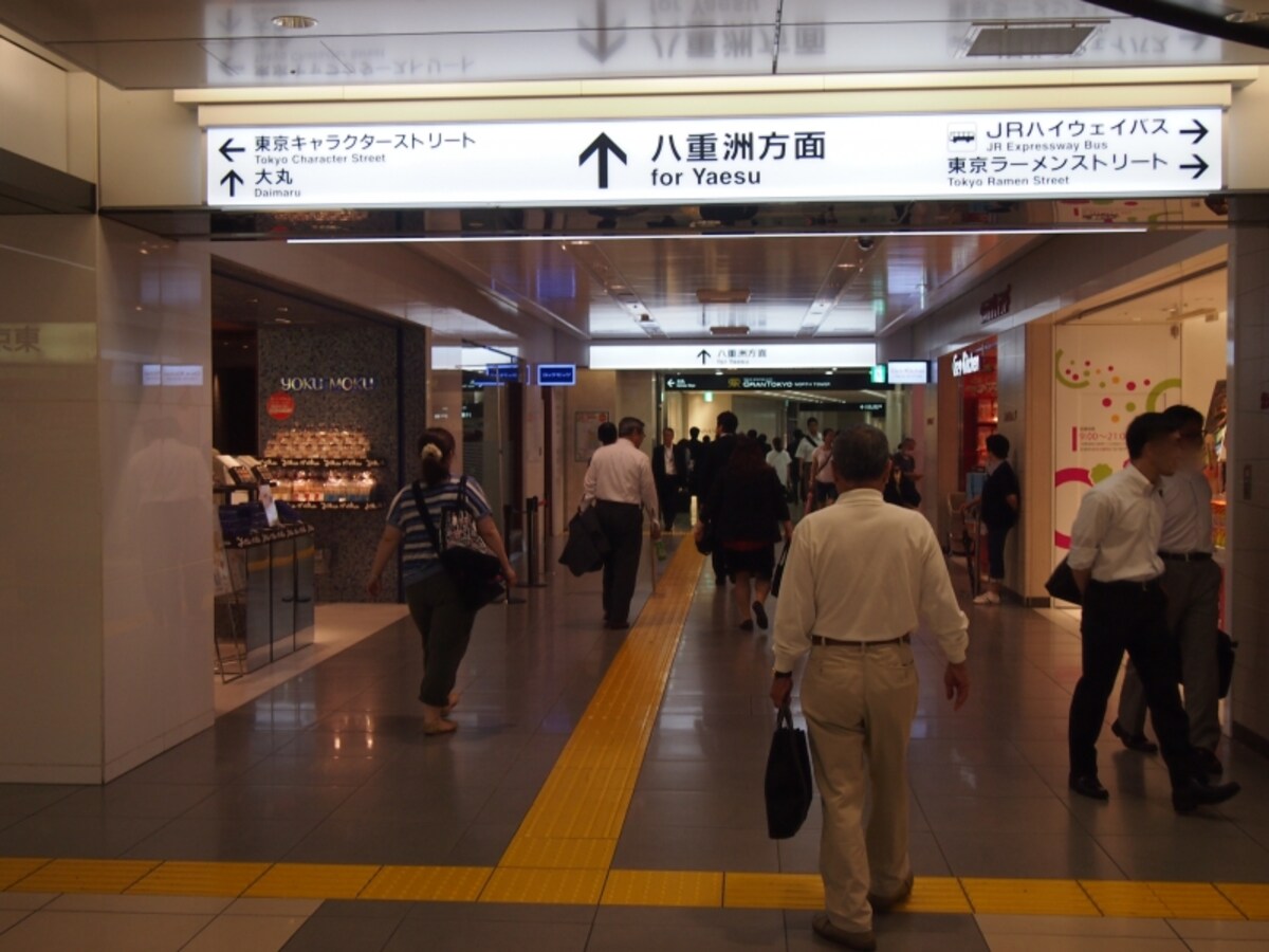 かつては扉があった大丸も地下街の一部のようになっている