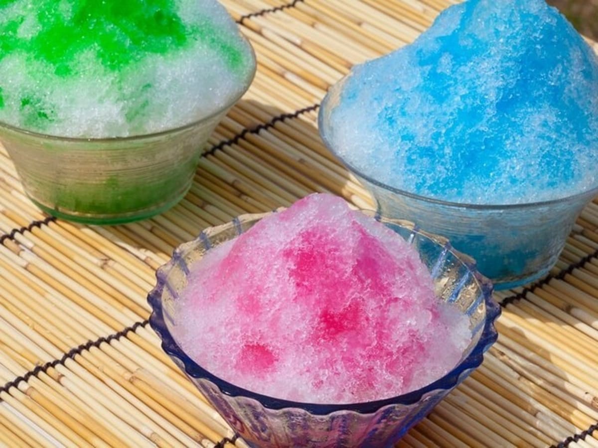 暑気払いに夏の風物詩、かき氷でクールダウン