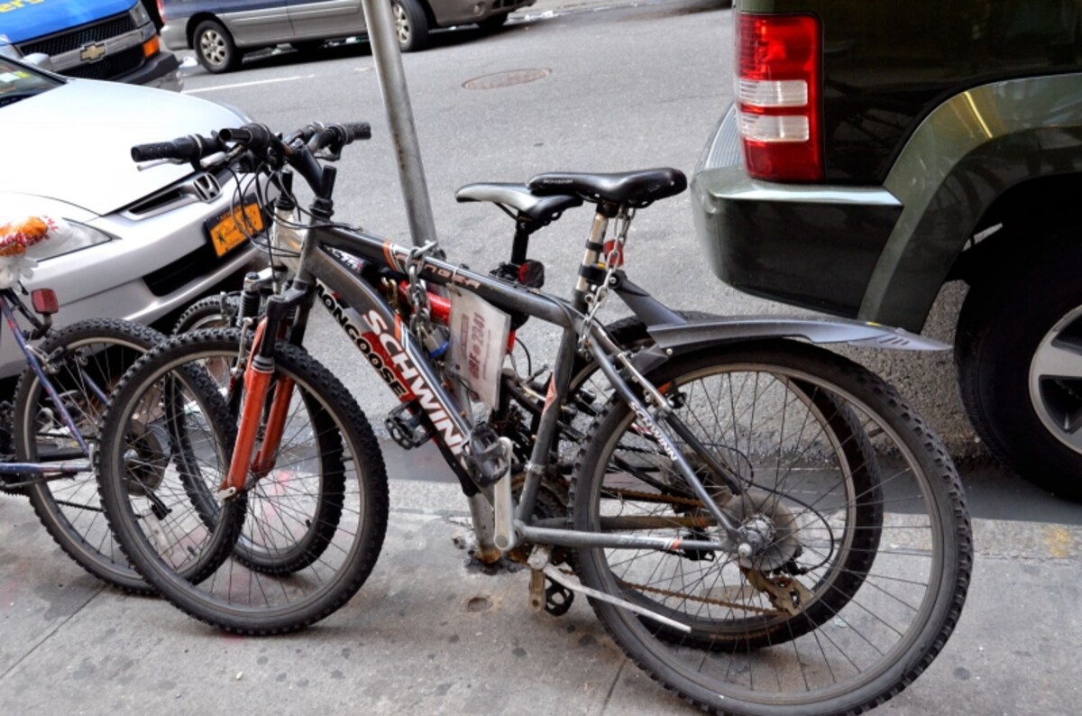 自転車置き場が道路面