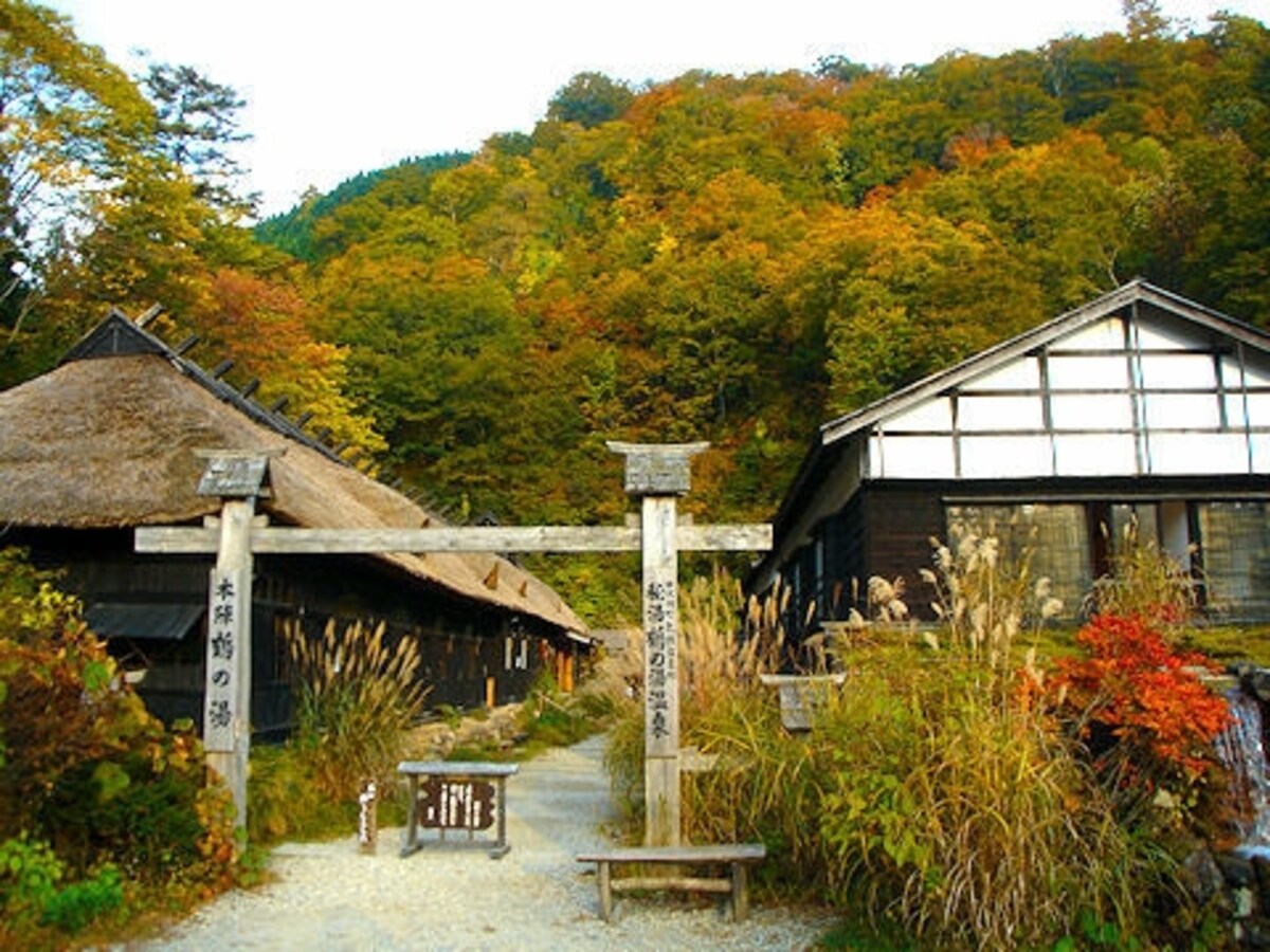 日本一の秘湯「鶴の湯温泉」