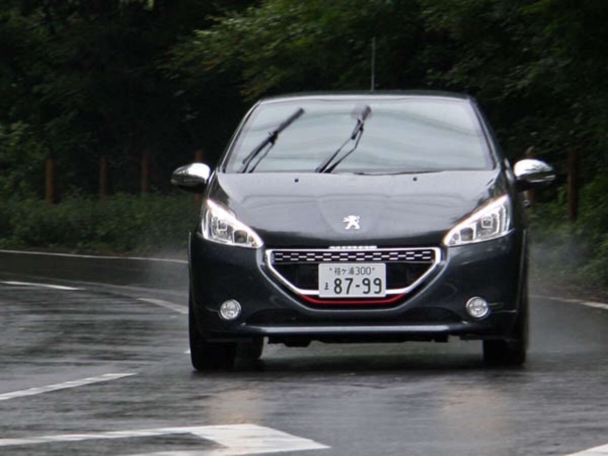 プジョー208GTi