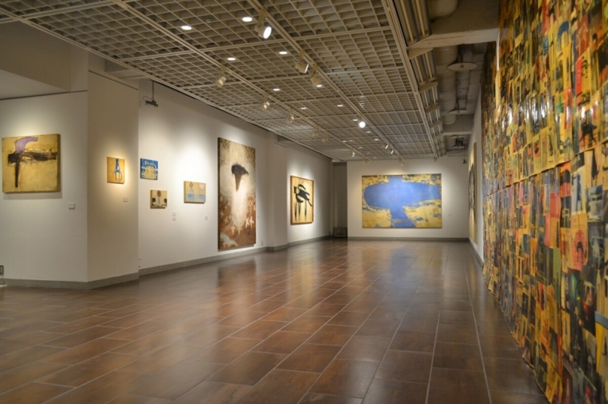高島屋日本橋店6階美術画廊X　展示のようす（忘れていた絵　長沢　明展）