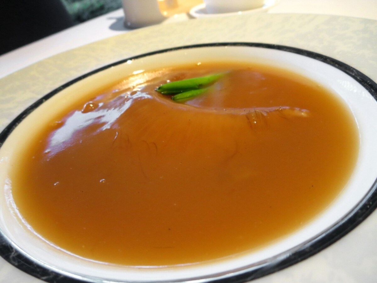 ふかひれの姿煮