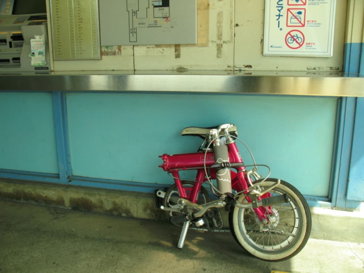 自転車をしまう「輪行袋」