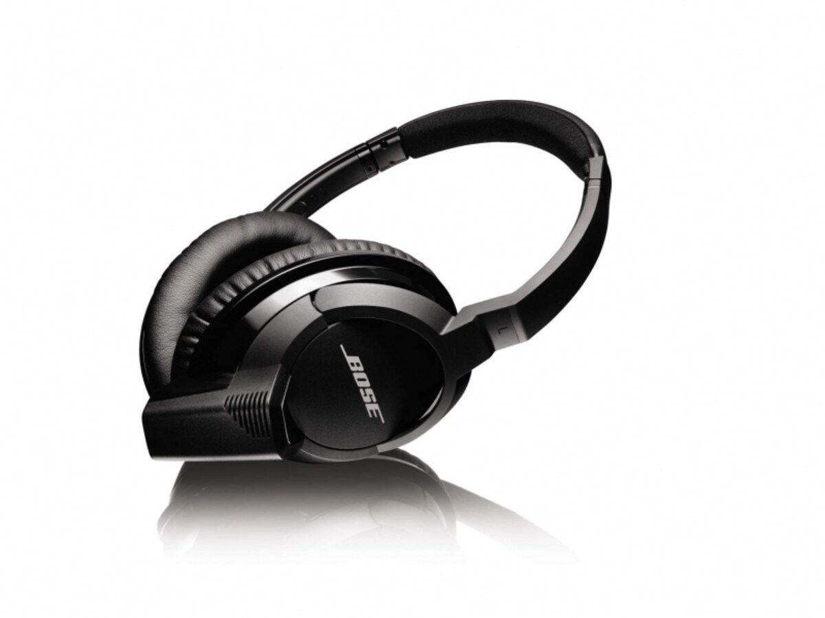 AE2w Bluetooth headphones