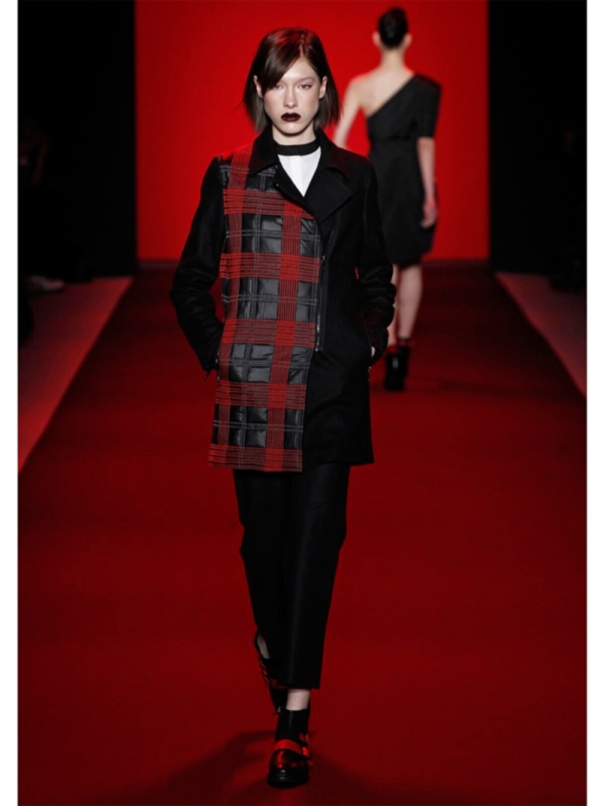 VIVIENNE TAM 2013-14秋冬NYコレクション