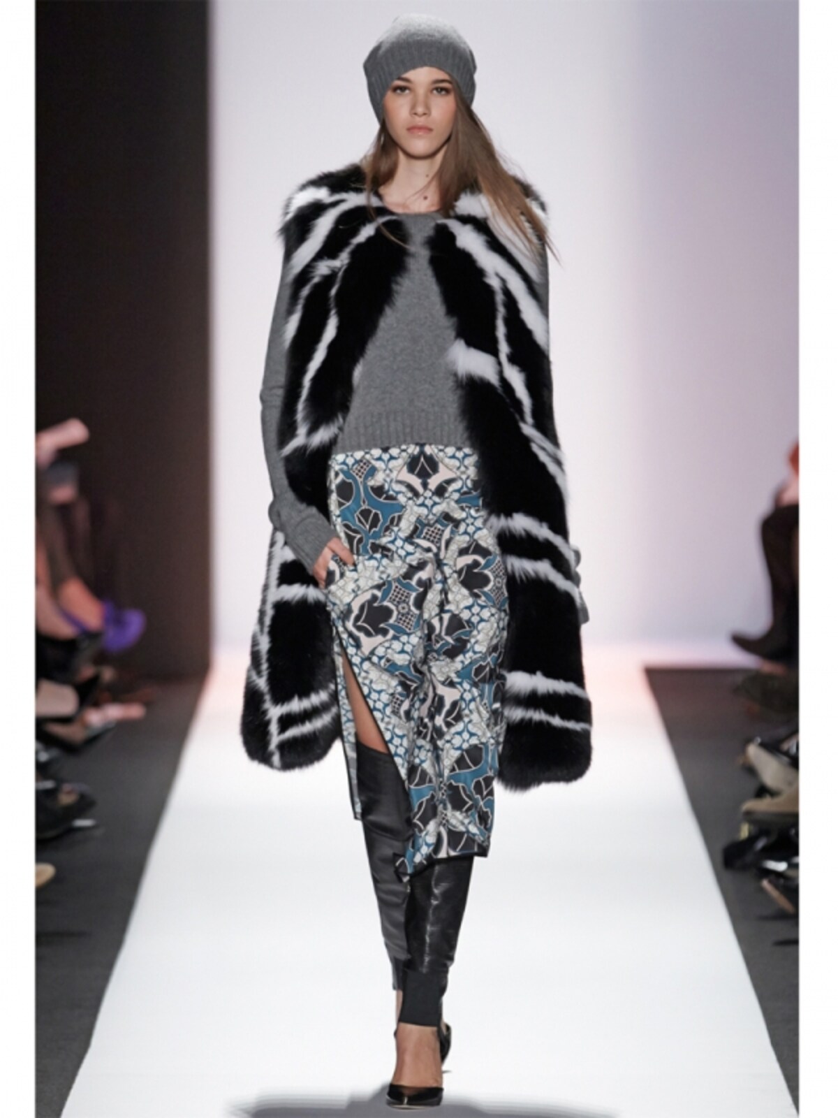 BCBGMAXAZRIA 2013-14秋冬NYコレクション