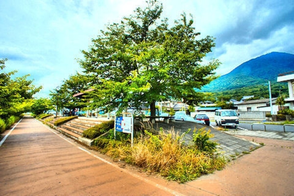 旧筑波駅跡の筑波休憩所