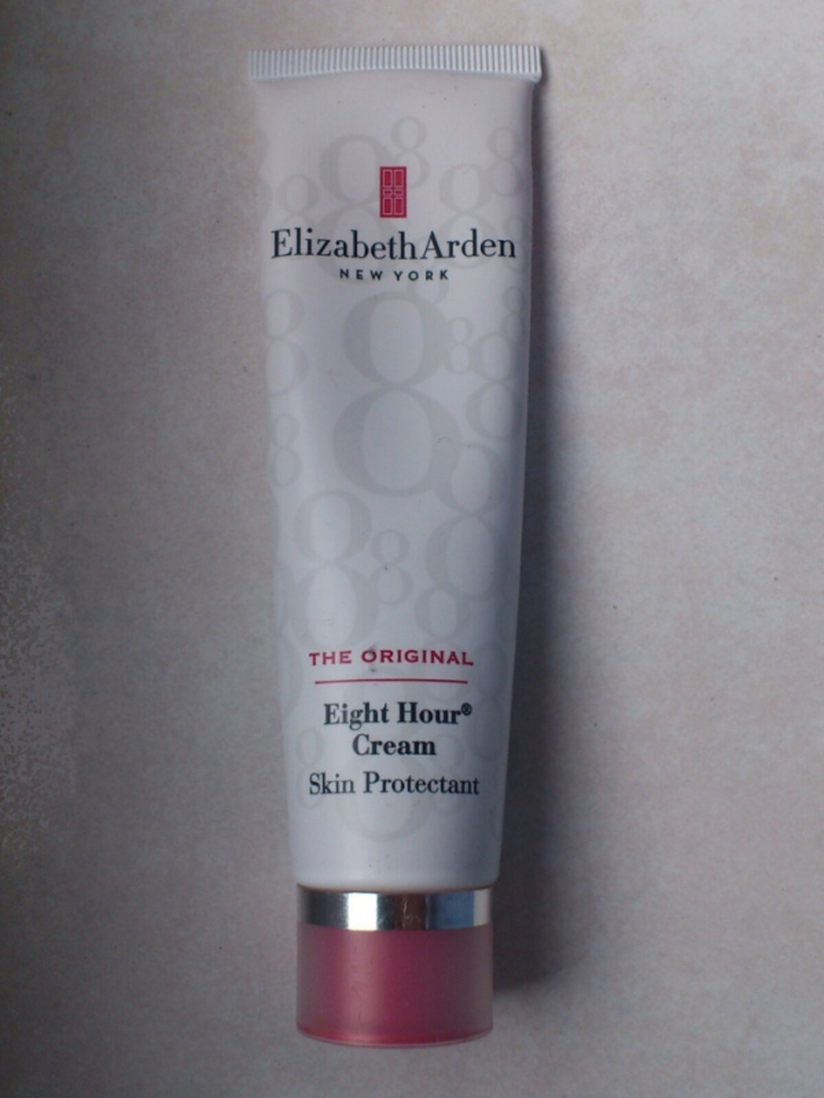 Elizabeth Arden 8 hours
