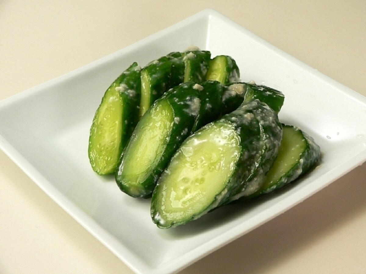キュウリの酒粕醤油麹漬け