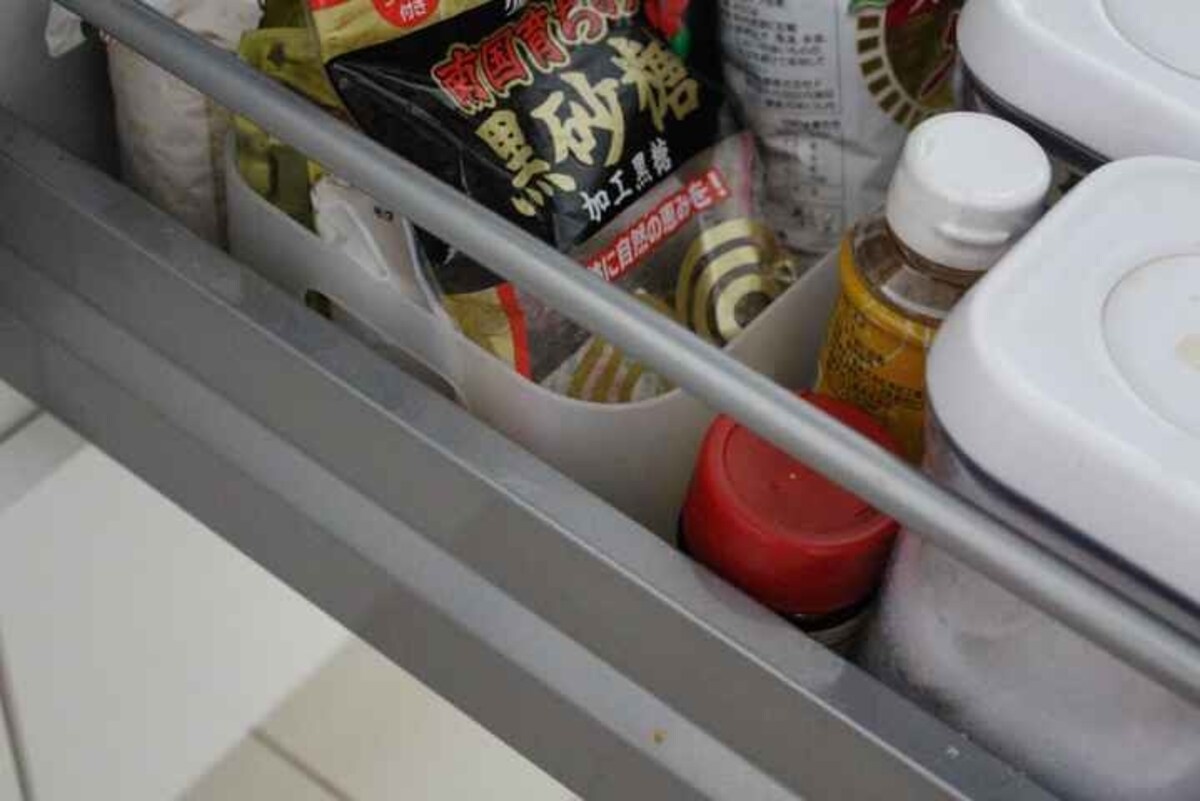 使いかけの調味料は「ポリプロピレンボックス」に
