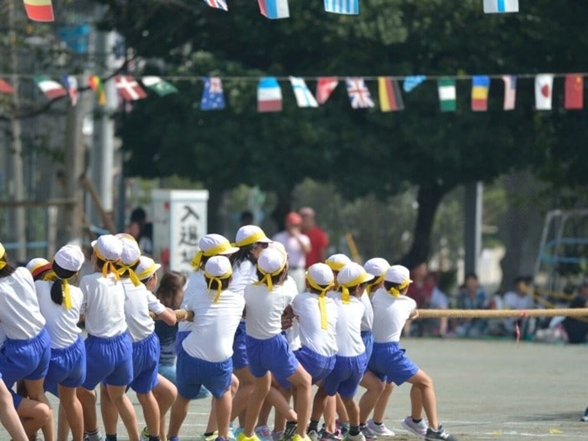 「がんばれ～！」応援にも熱が入る運動会