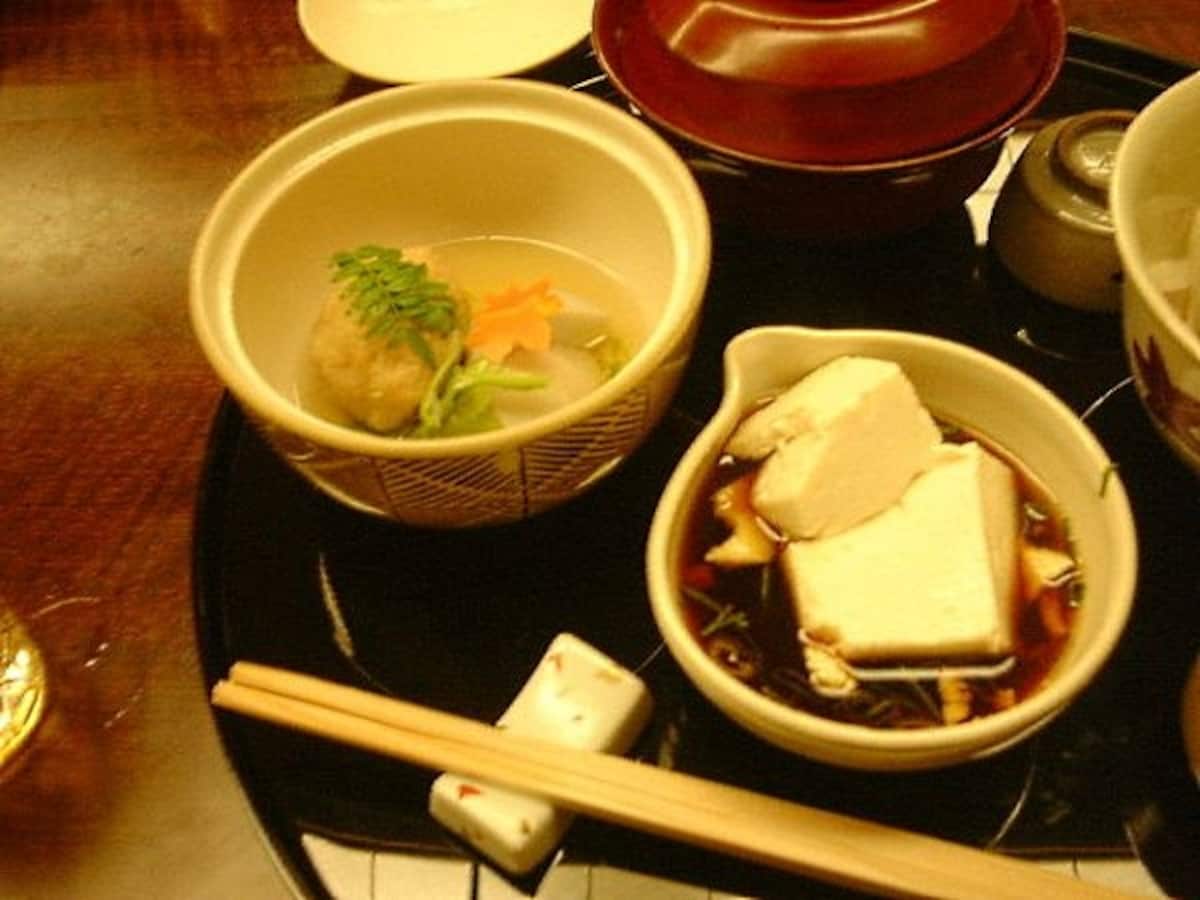 ゆどうふ(湯豆腐)