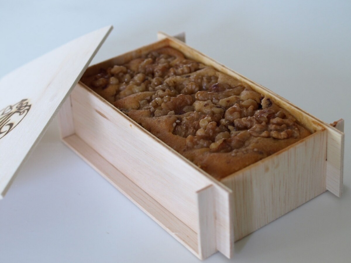 夢のまた夢「黒糖くるみ　夢ケーキ」
