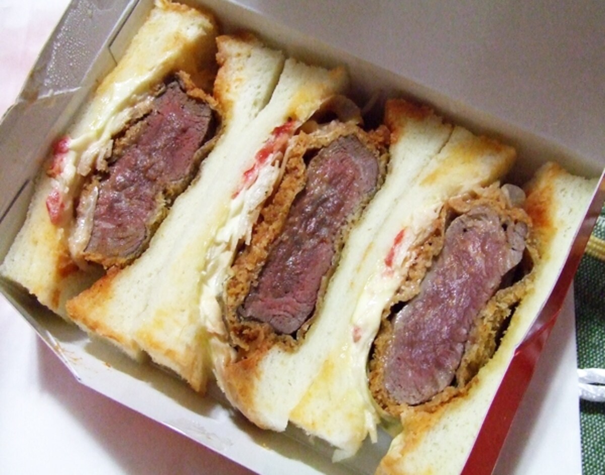 「肉専科 はふう」