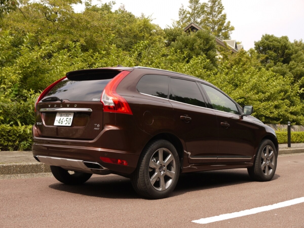 ボルボXC60リヤ