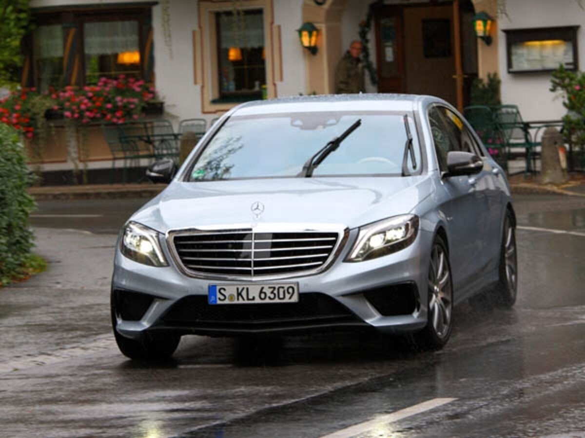 M・ベンツS63AMG