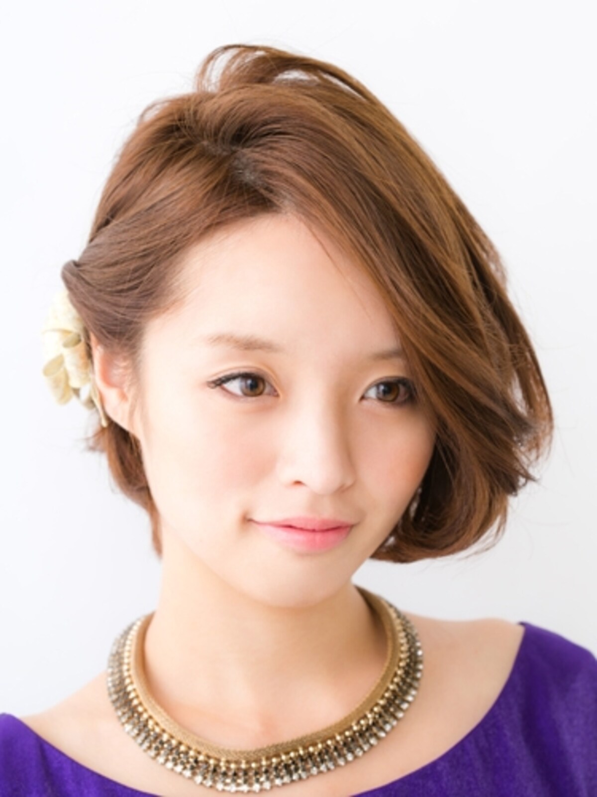 アシンメトリーで大人っぽく