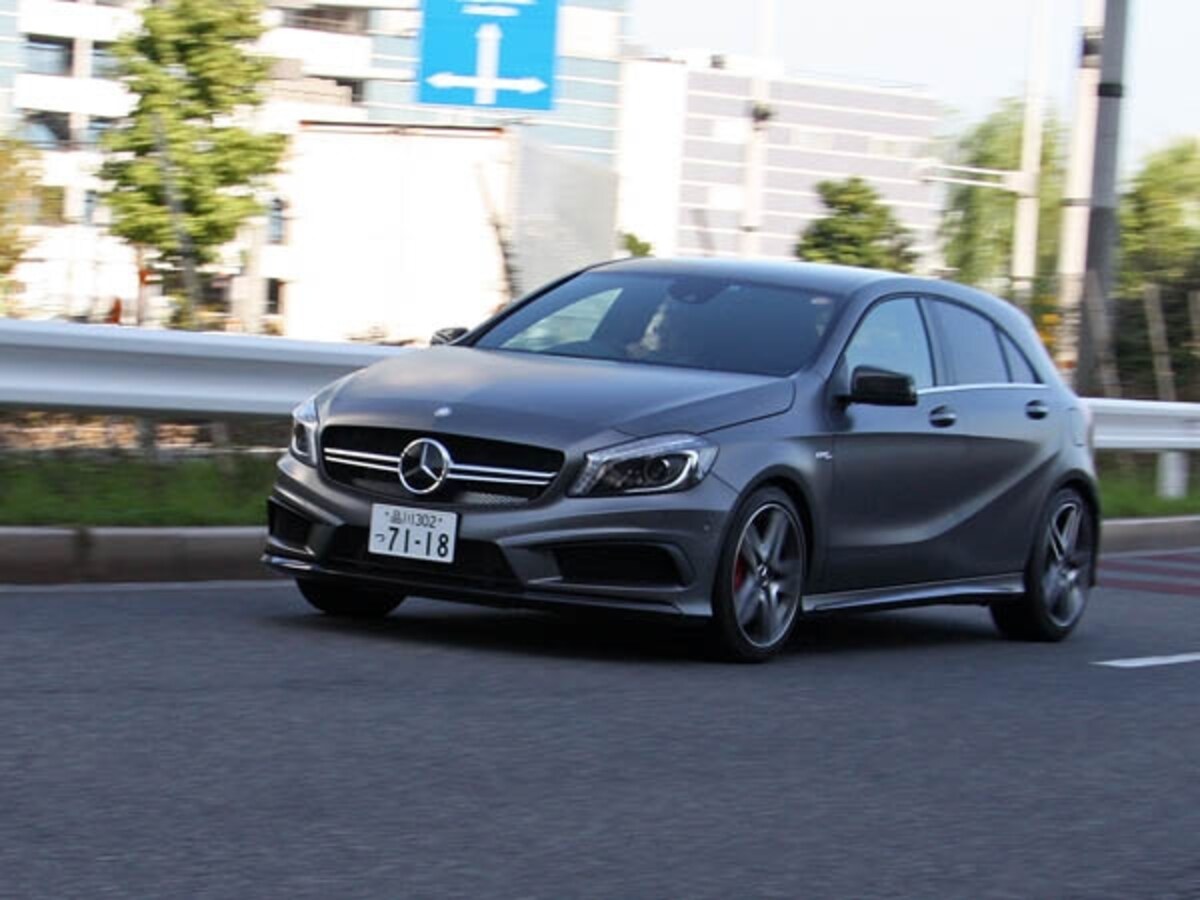M・ベンツA45AMG4マチック