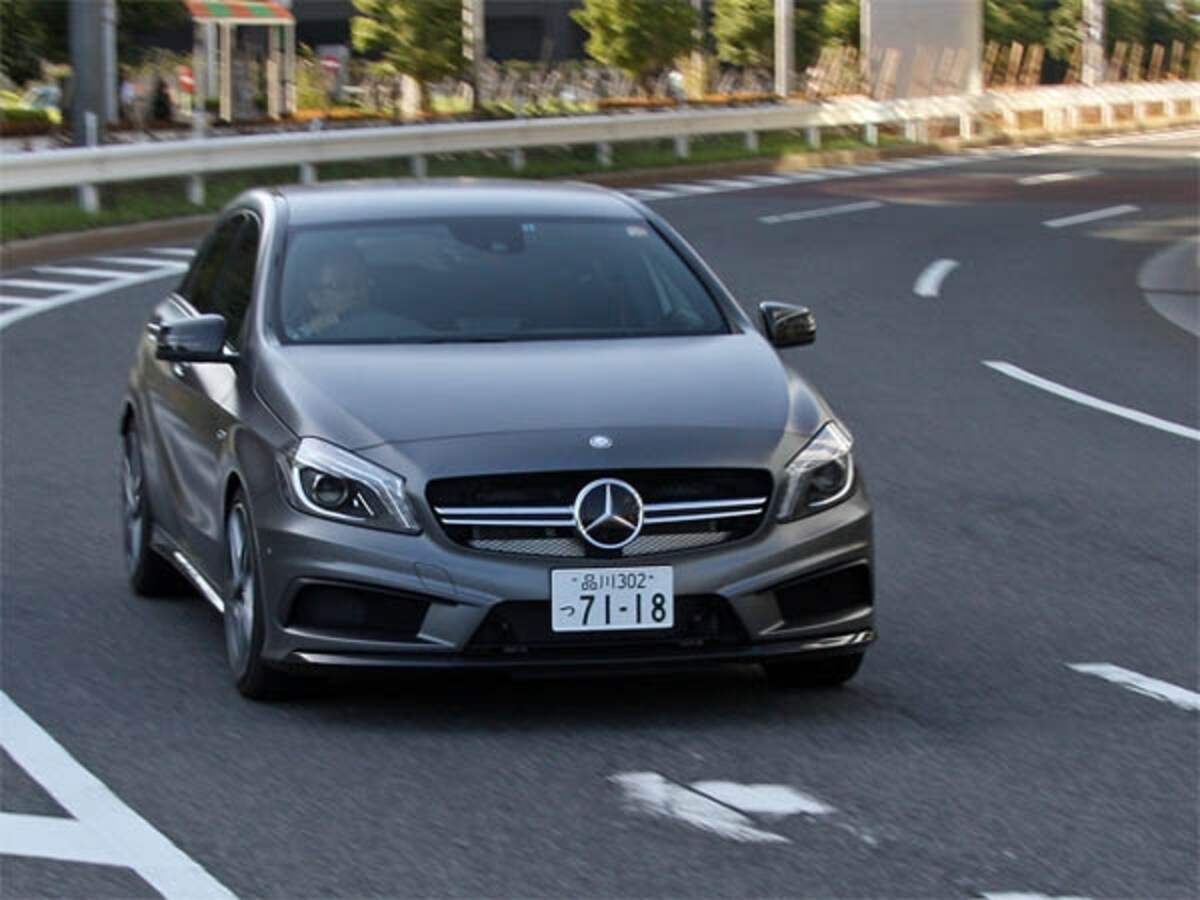 M・ベンツA45AMG4マチック
