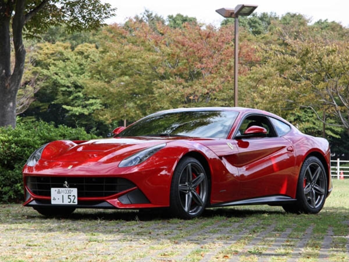 フェラーリF12ベルリネッタ