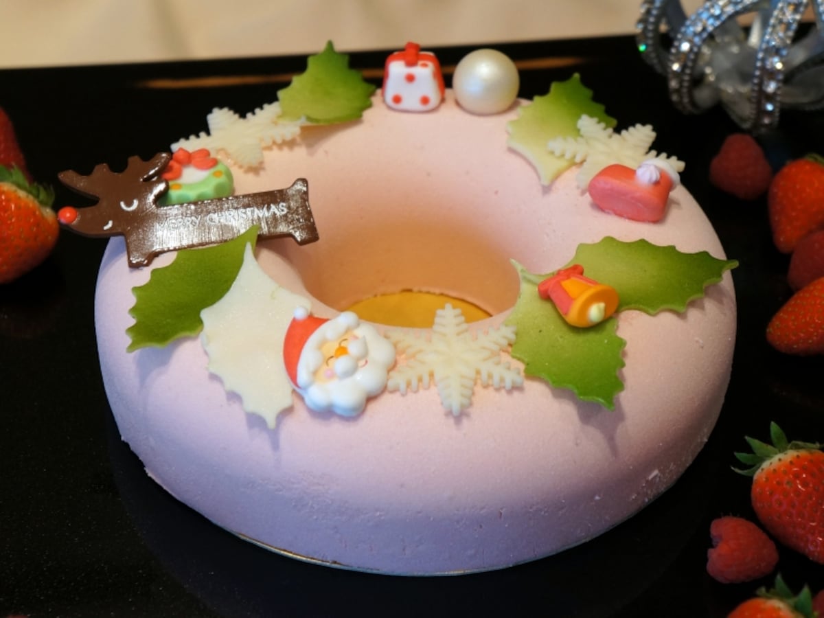 クリスマスリース　　3600円（直径18cm）