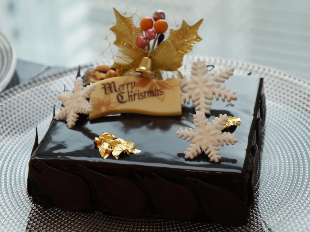 ジャスミン チョコレートムースケーキ　Ｓサイズ 3,500円／Ｌサイズ 5,000円