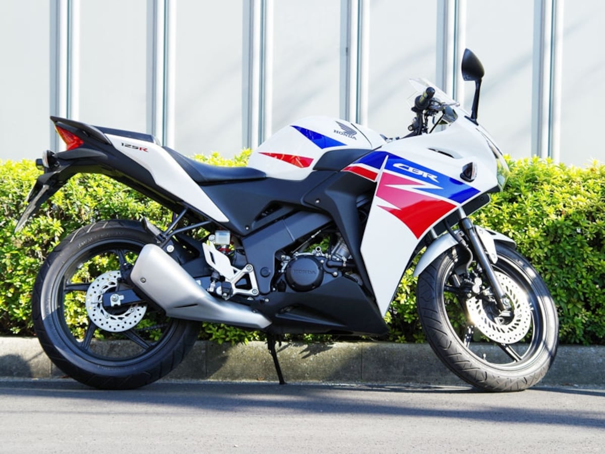 cbr125rサイドビュー