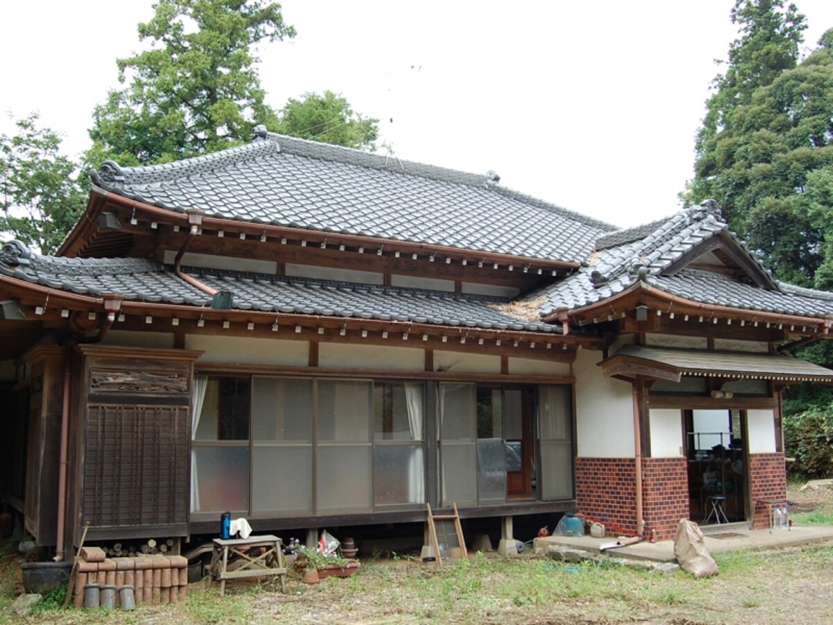 老朽化した日本家屋