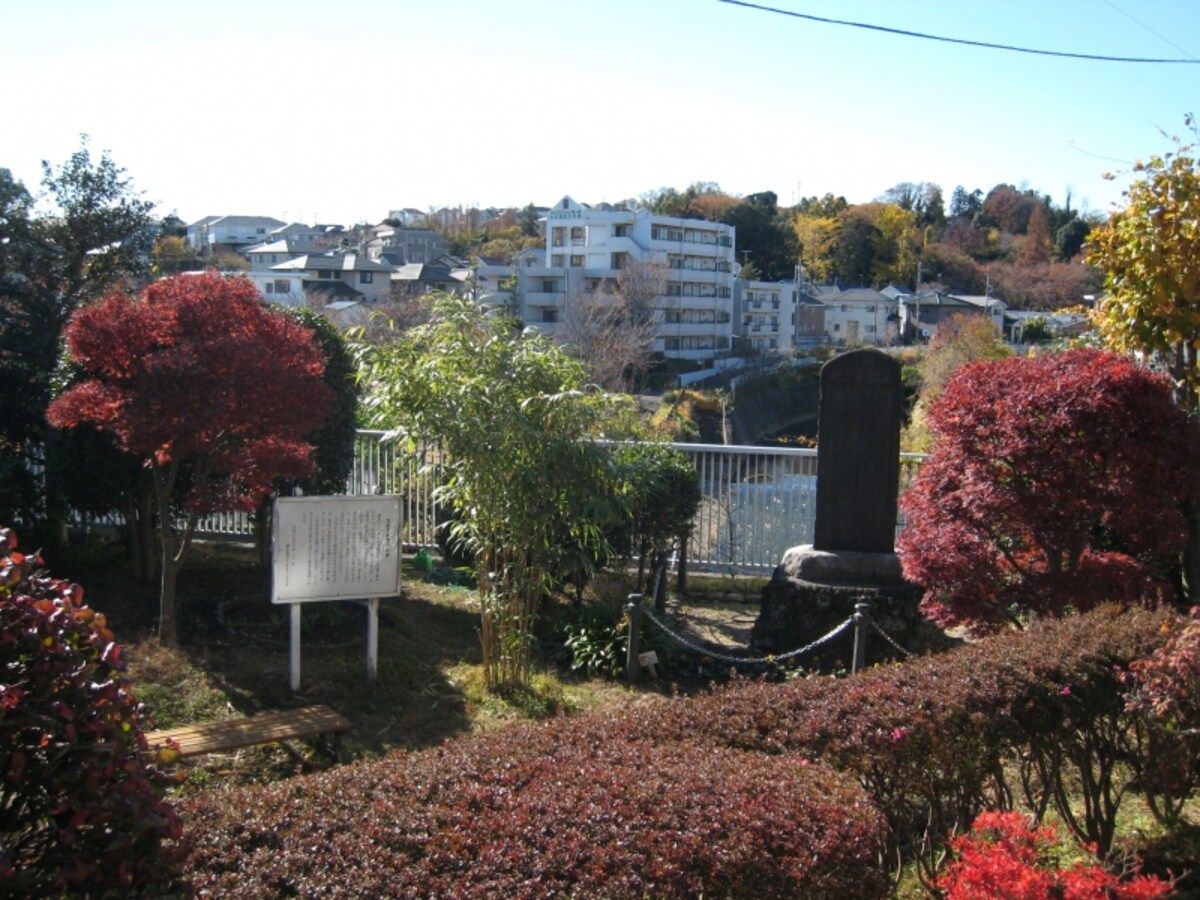 畠山重忠の碑