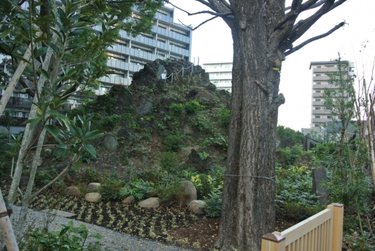 成子天神社の富士塚