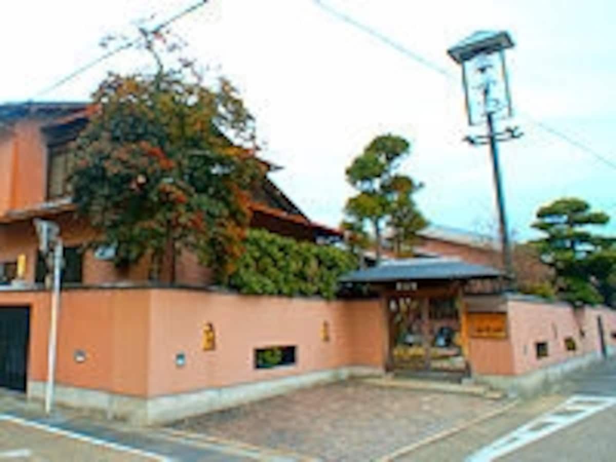 伊豆長岡温泉古奈地区「正平荘」